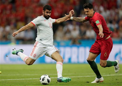 罗马诺：国米仍有意科内，但除非报价非同寻常否则罗马不卖